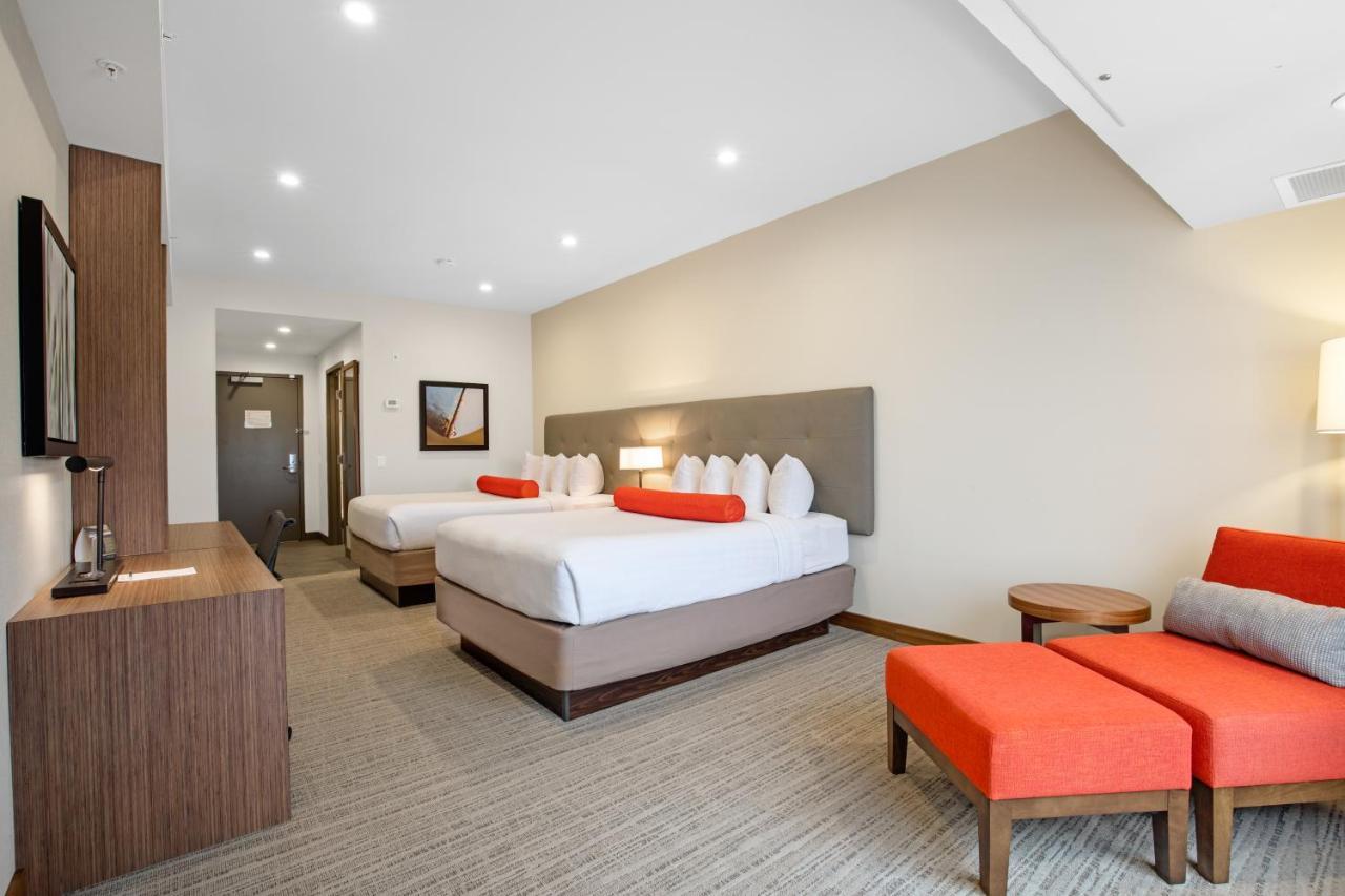 Mountain View Inn & Suites Sundre Ngoại thất bức ảnh