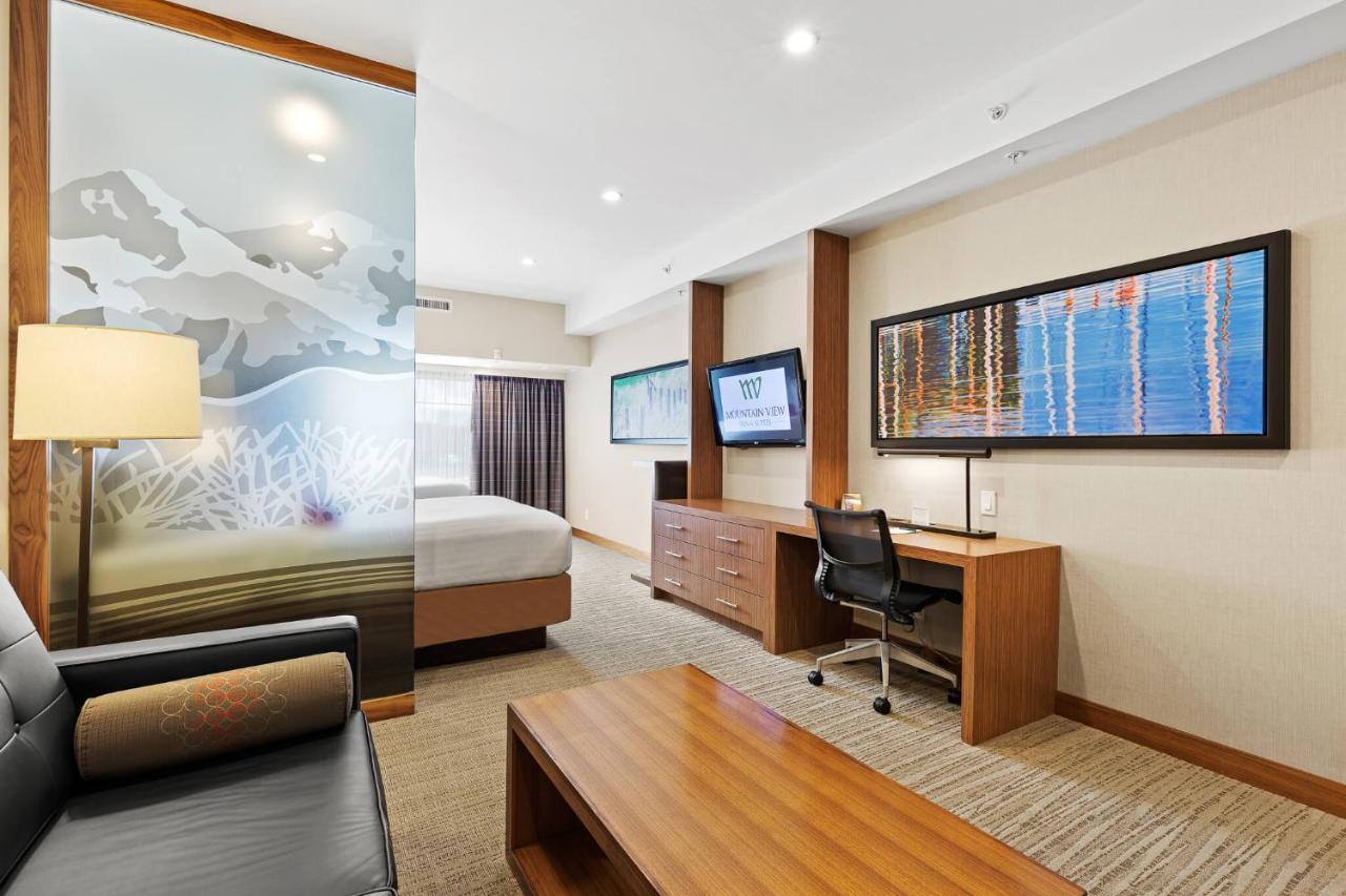 Mountain View Inn & Suites Sundre Ngoại thất bức ảnh