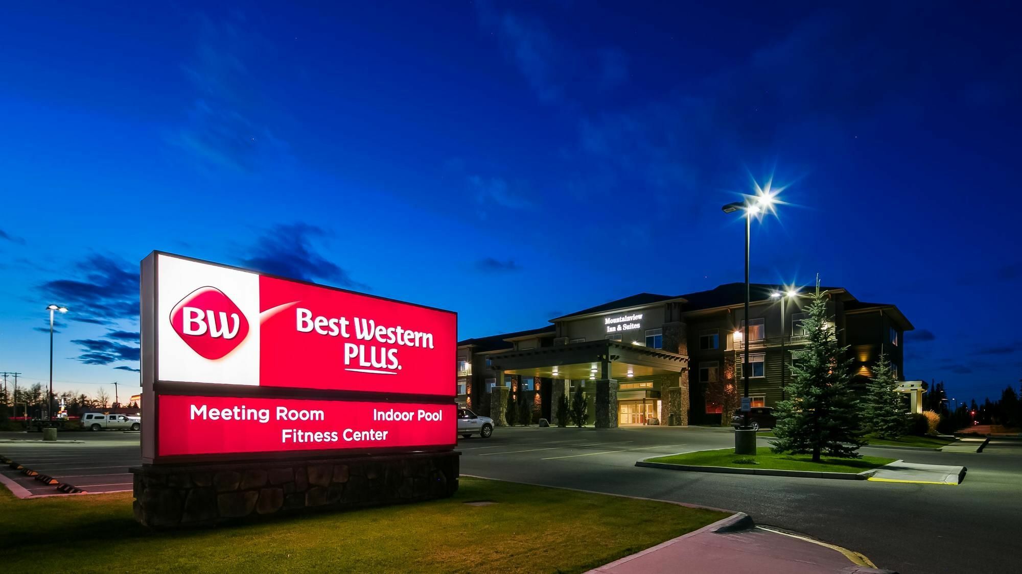 Mountain View Inn & Suites Sundre Ngoại thất bức ảnh